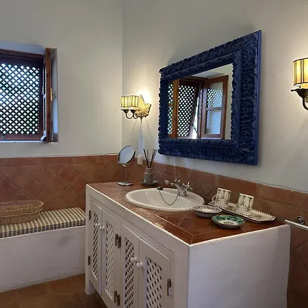 Sea And Countryside Secluded Villa Almancil